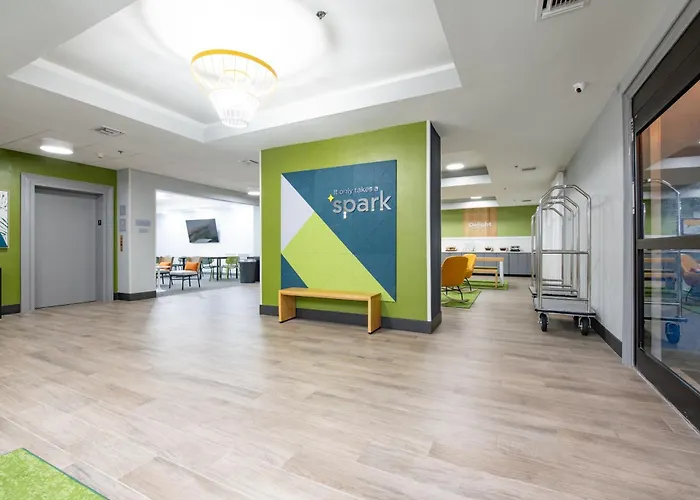 Hotel Spark By Hilton South 3*