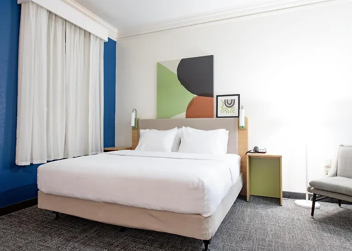 Spark By Hilton South