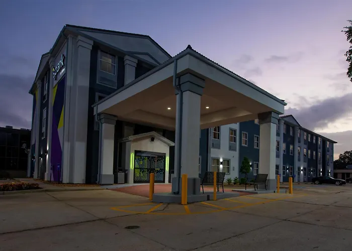 Hotel Spark By Hilton South 3*