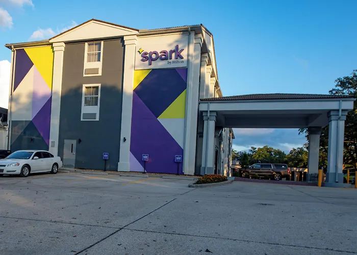 Hotel Spark By Hilton South 3*