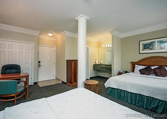 Spark By Hilton South 3* Lafayette